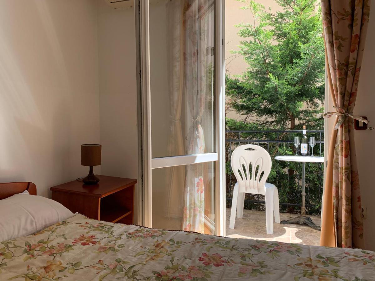The Four Fish Apartment Petrovac Exterior foto