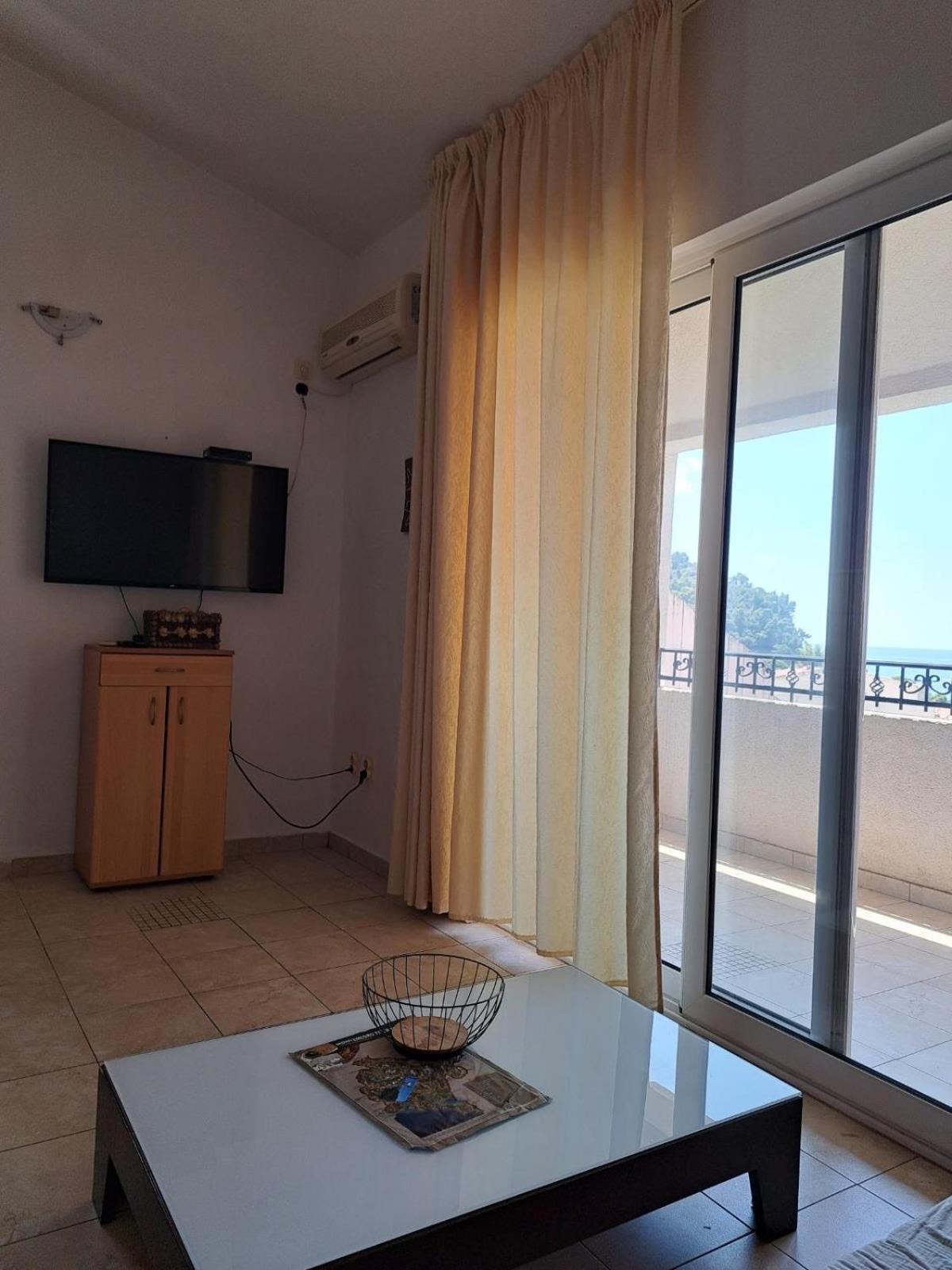 The Four Fish Apartment Petrovac Exterior foto